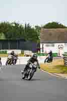 Vintage-motorcycle-club;eventdigitalimages;mallory-park;mallory-park-trackday-photographs;no-limits-trackdays;peter-wileman-photography;trackday-digital-images;trackday-photos;vmcc-festival-1000-bikes-photographs